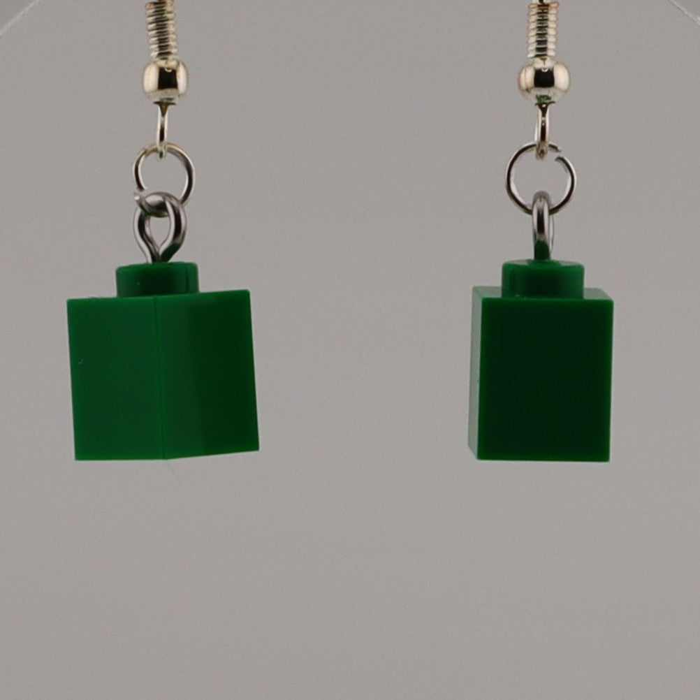 1X1 BRICK HANGING EARRING