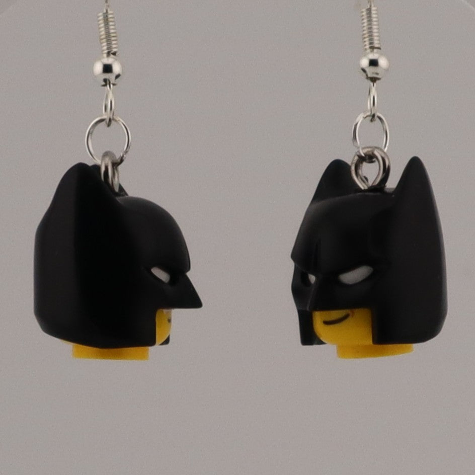 HANGING HEADS EARRINGS