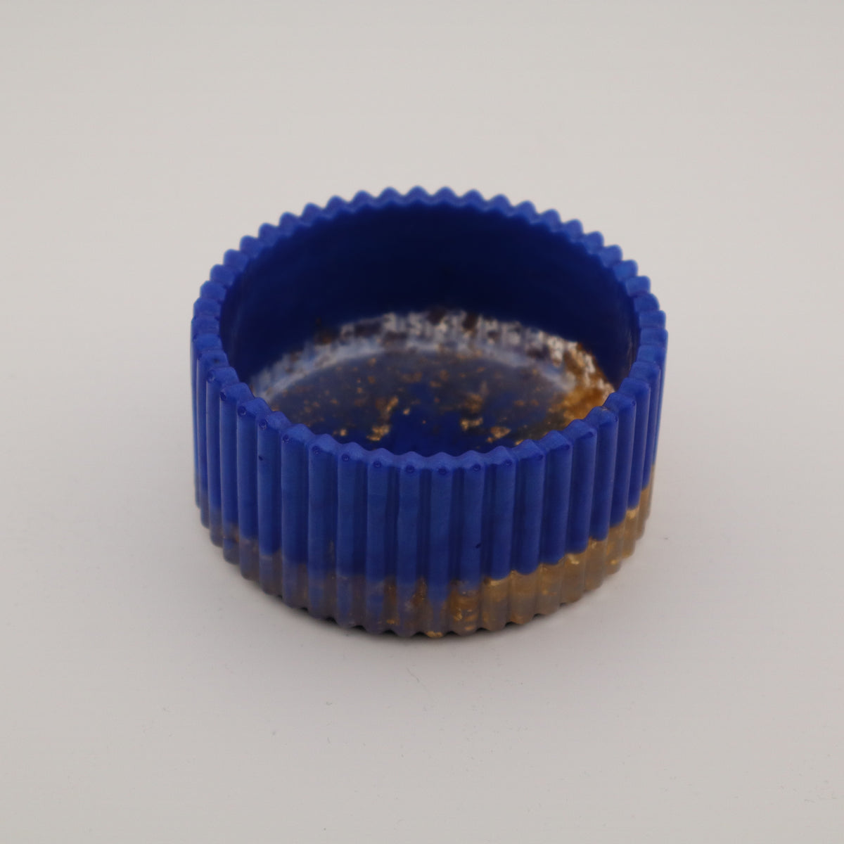 RESIN AND CERAMIC CRAFTS