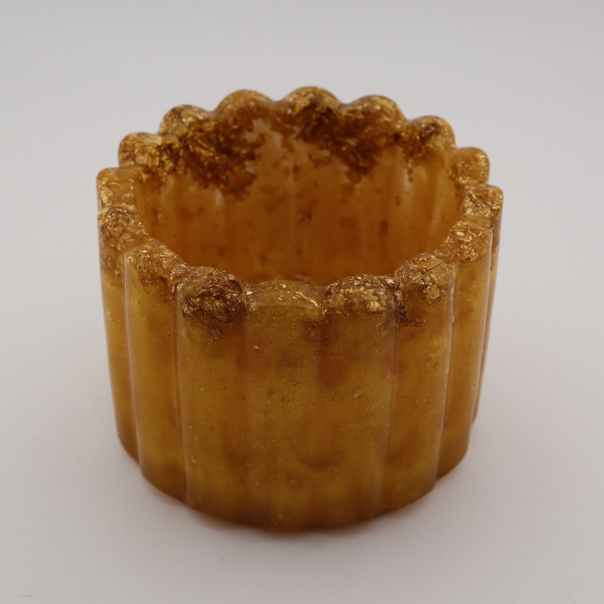 RESIN AND CERAMIC CRAFTS