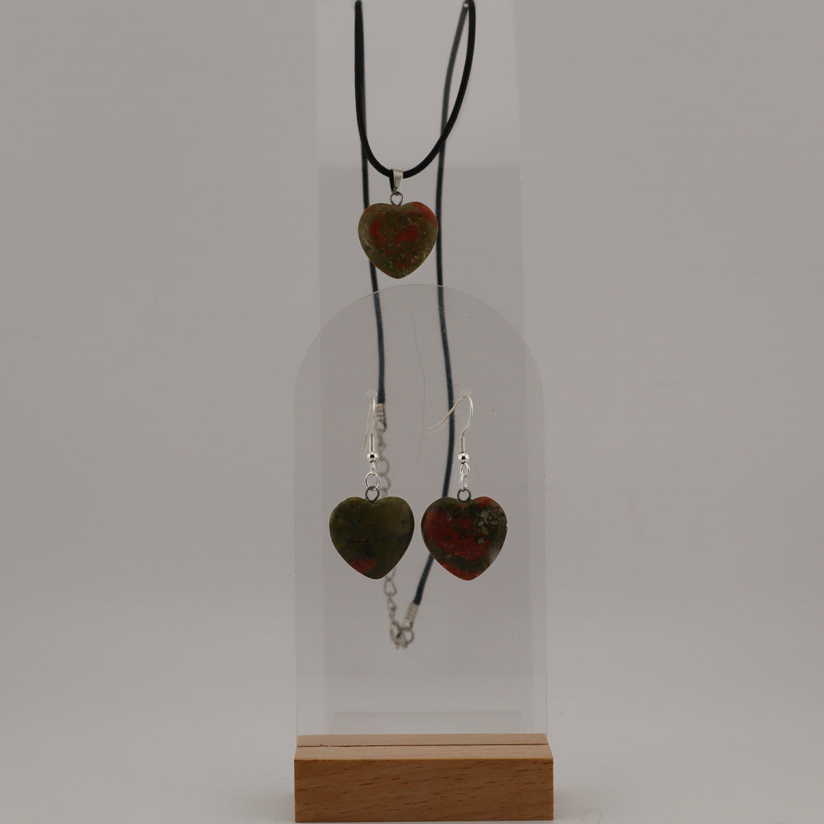PENDANT AND EARRING SETS