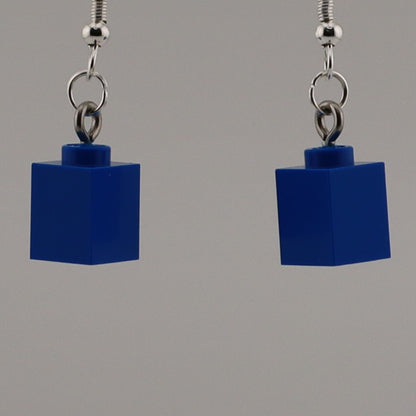 1X1 BRICK HANGING EARRING