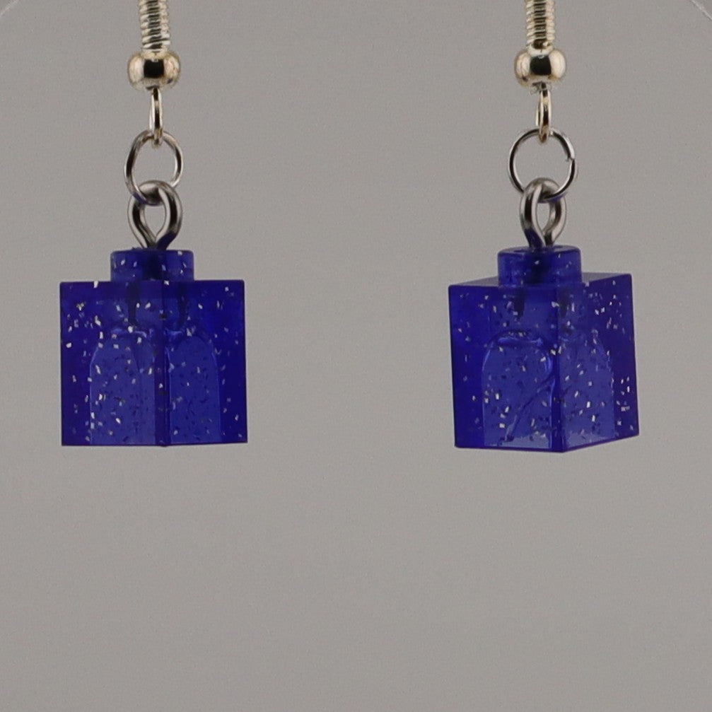 1X1 BRICK HANGING EARRING