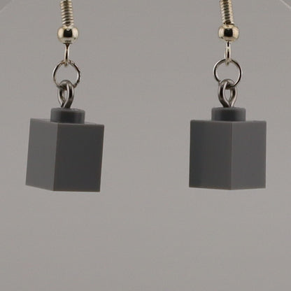1X1 BRICK HANGING EARRING