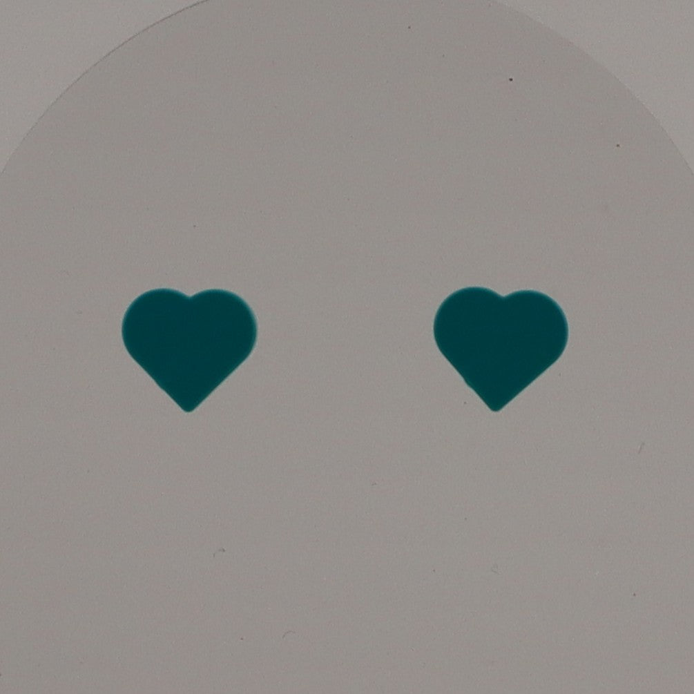 HEART SHAPED STUDS