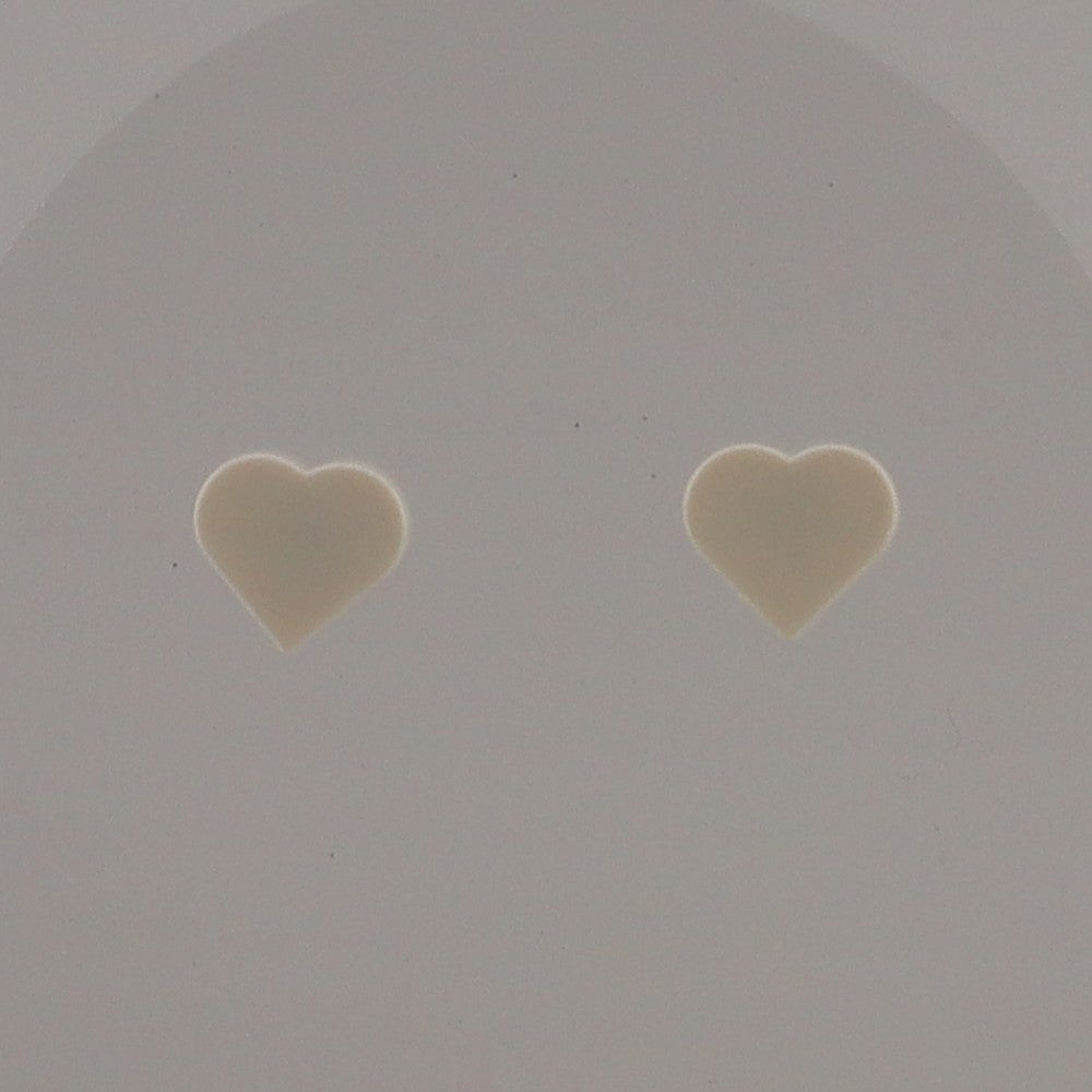 HEART SHAPED STUDS