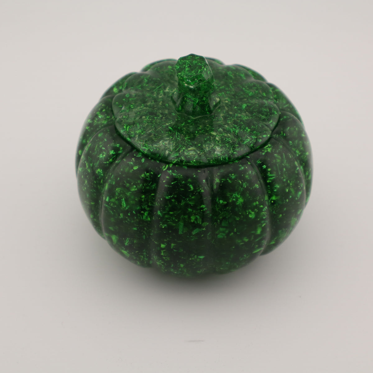 RESIN AND CERAMIC CRAFTS