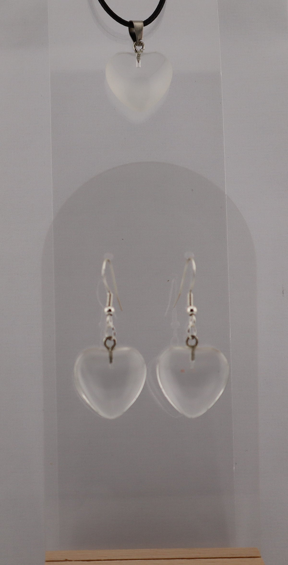 PENDANT AND EARRING SETS