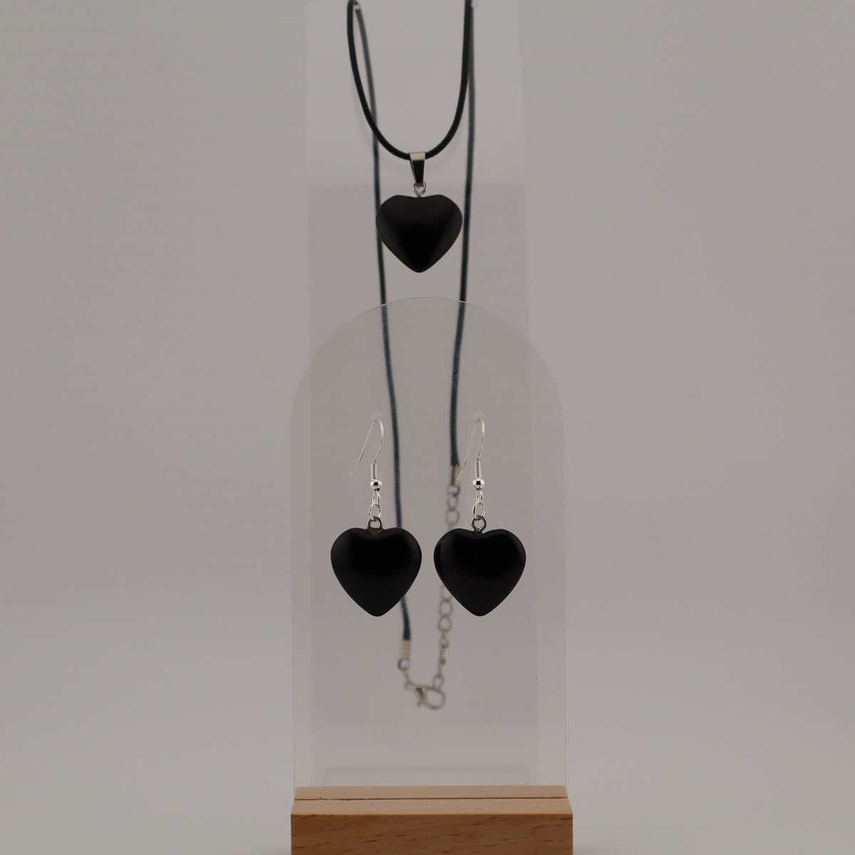 PENDANT AND EARRING SETS