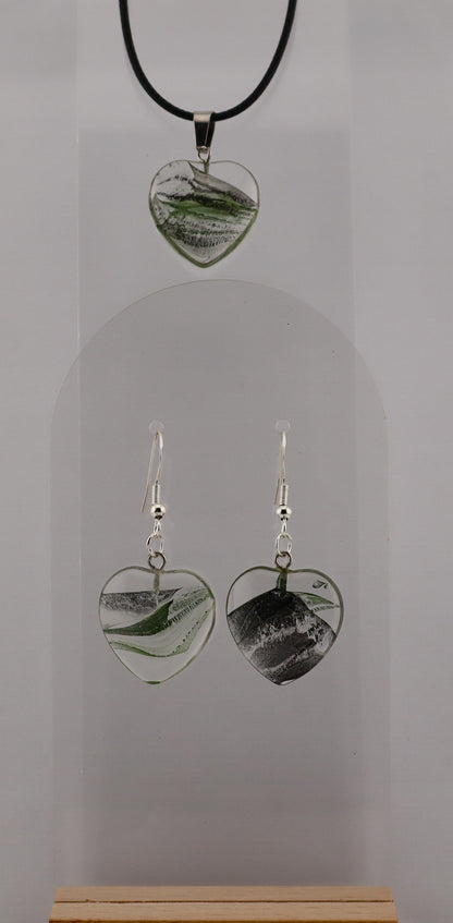 PENDANT AND EARRING SETS