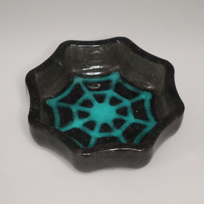 RESIN AND CERAMIC CRAFTS