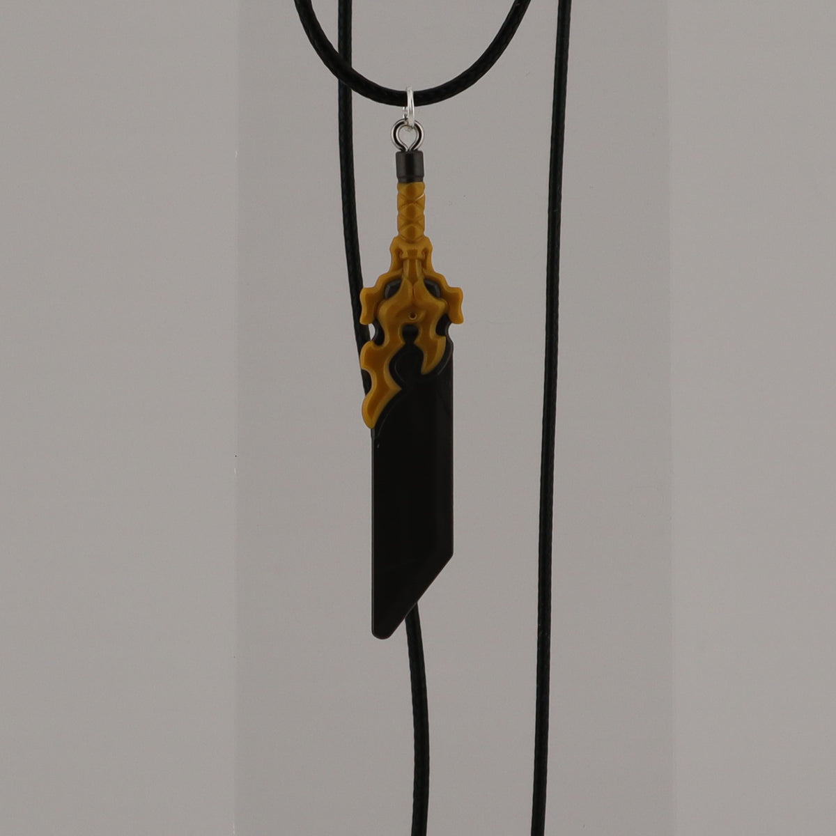 PENDANTS AND NECKLACES